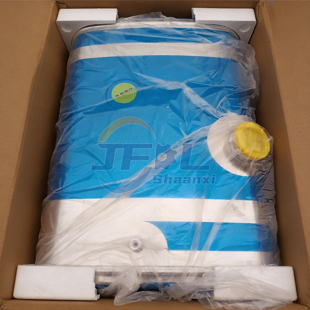 DZ9114552790 燃油箱总成 (9)