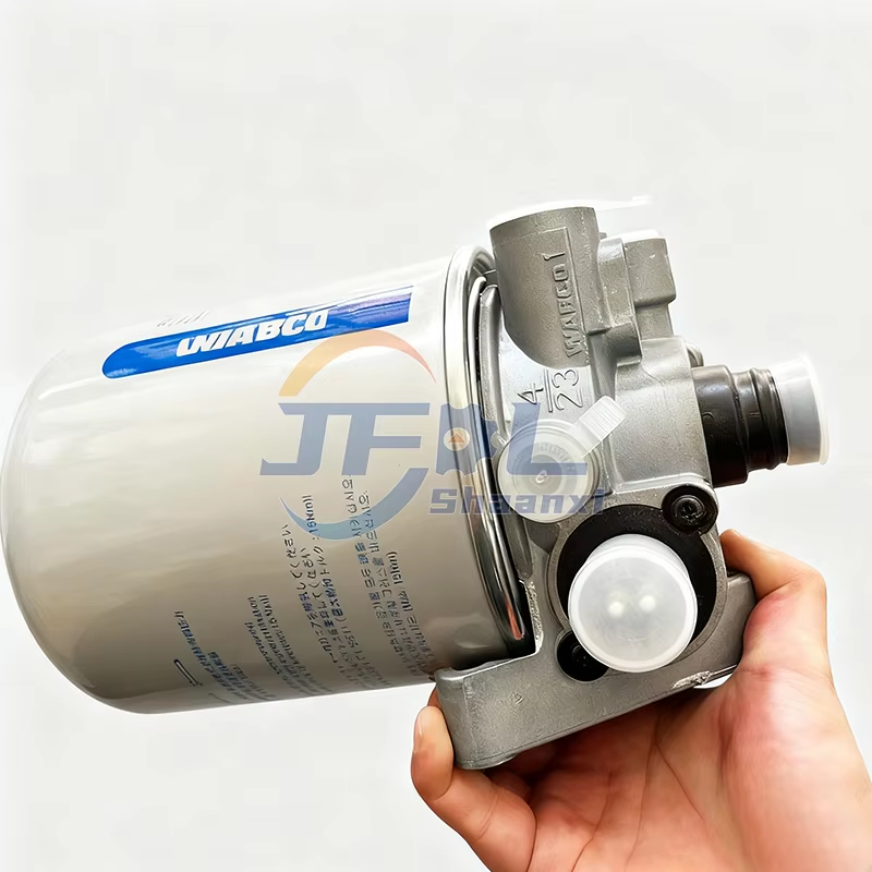 Sinotruk HOWO T7H TH7 T5G Spare Parts Air Dryer WG9000360521 Air Dryer