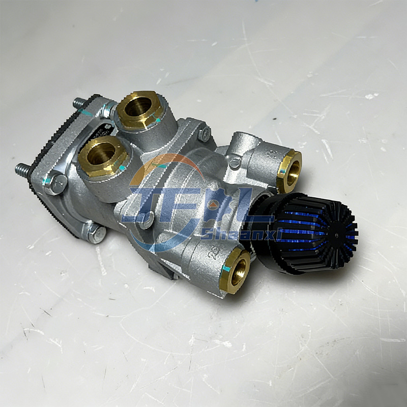 OEM Customization Truck Air Valve DZ96189360079 Foot Brake Master Valve for SHACMAN M3000 X3000 F2000 Truck Keywords