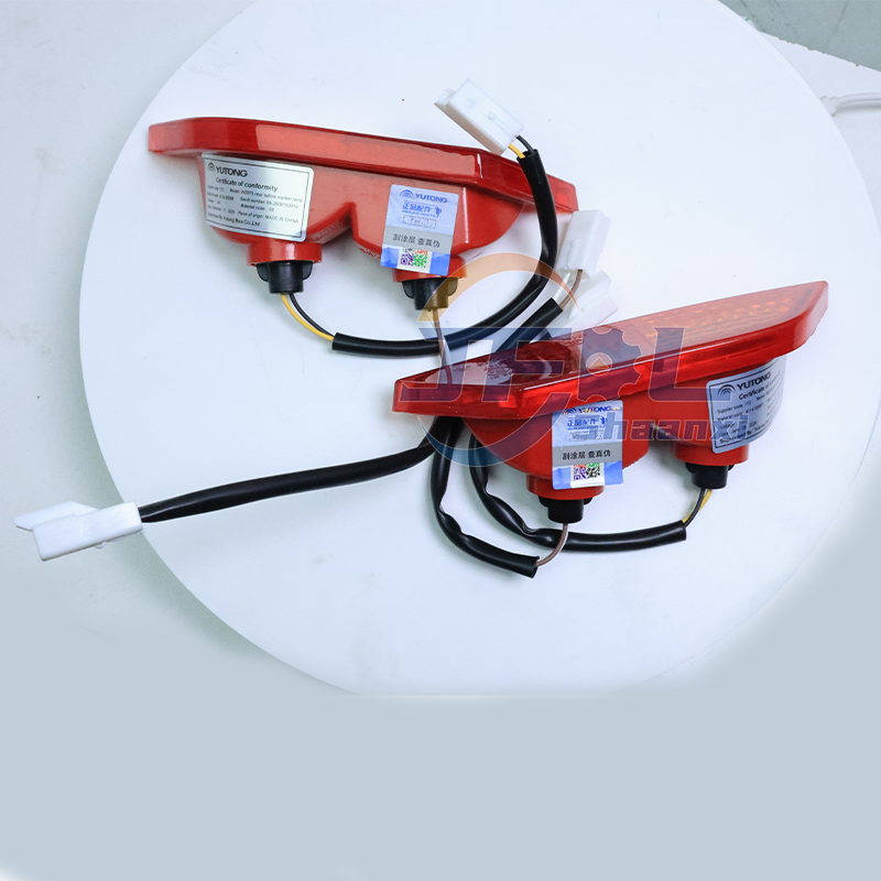 Manufacturer Supplies Bus Parts 4114-00097 4114-00096 Rear Position Light Spare Parts for Kinglong And Yutong Brand Buses