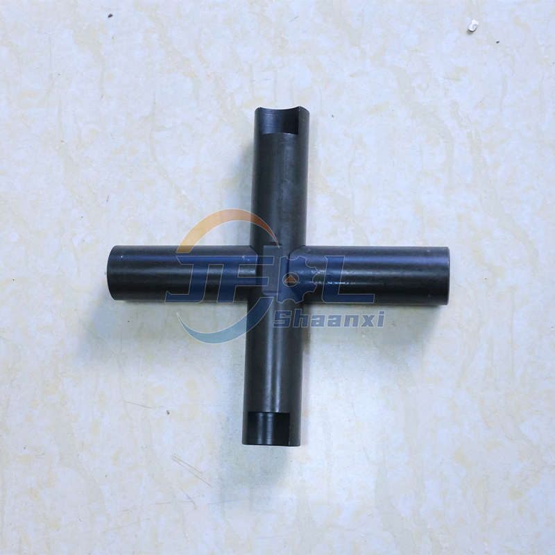 Manufacturer Supplies Truck Chassis System Parts DZ90149320008 DZ90149320009 Inter-wheel Differential Cross Shaft for SHACMAN