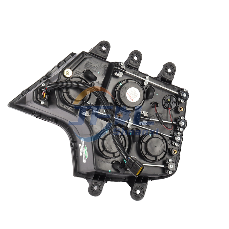 Chinese Supplier Sinotruk Howo A7 H7 Heavy Duty Truck Parts Combination Headlights Wg9925720001 Wg9925720002 Head Lamp