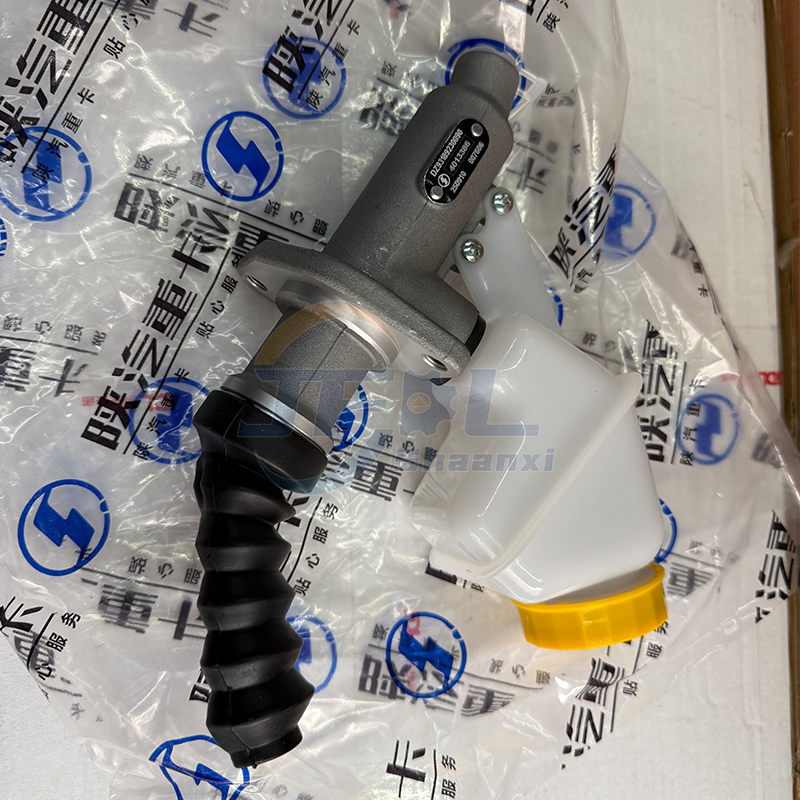 DZ93189230090离合器总泵-4