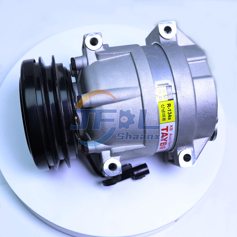 Truck Parts Air Conditioner Compressor R210-7 R290-7 R320-7 R110-7 R140-7 1BN6-90080 KD04A001A for Hyundai 7 Excavator