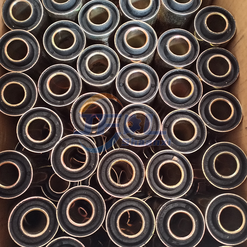 Shacman Delong X3000, X5000, And New M3000 Series Heavy Truck Front Stabilizer Bar Bushing 178000680035 Bushing Assembly