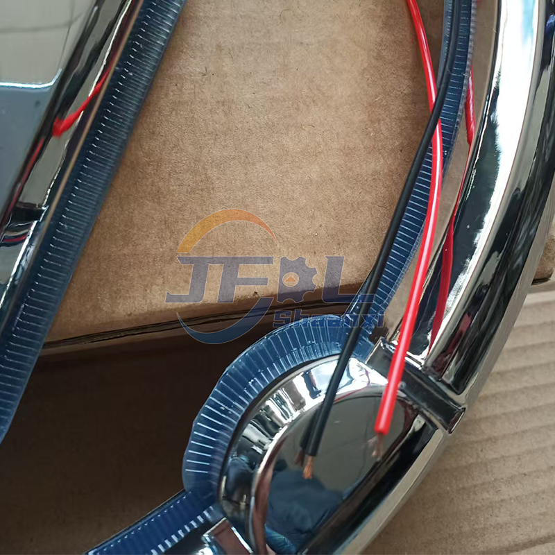 DZ14251950093 陕汽X5000标志牌(发光) (5)