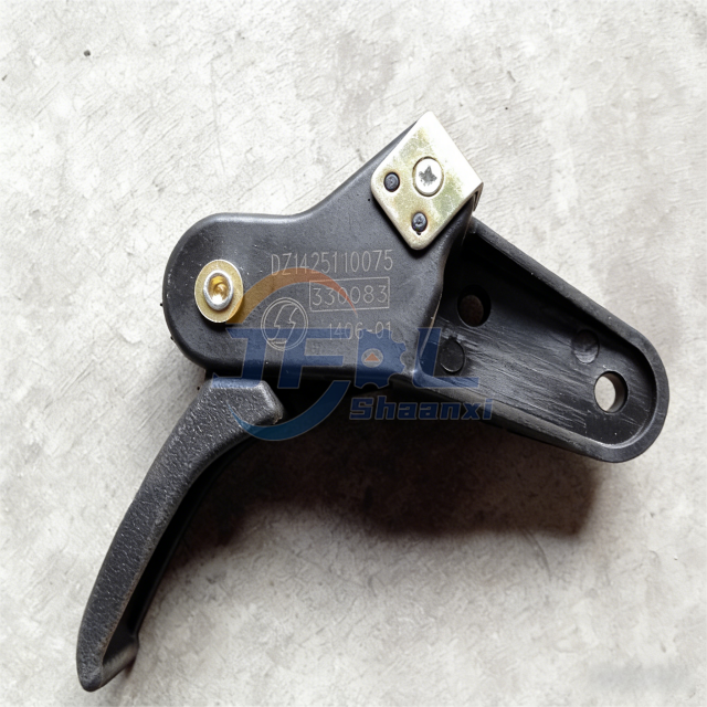 DZ14251110075 面罩锁拉手柄 (4)