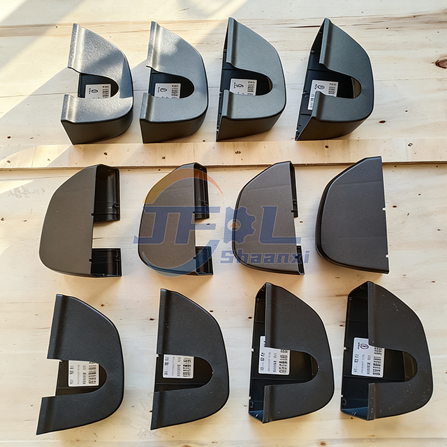 Shacman Left Decorative Cover DZ14251770097 Shacman Right Decorative Cover DZ14251770098 Reversing Mirror Bracket Under Protective Case Dust Cover 