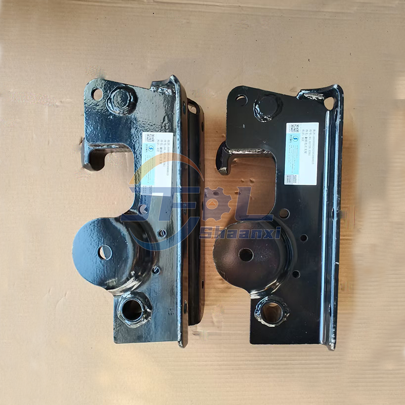 Shacman Delong F3000 Tilting Shaft Left Support Assembly/Tilting Bumper Left Bracket 81.41720.5341