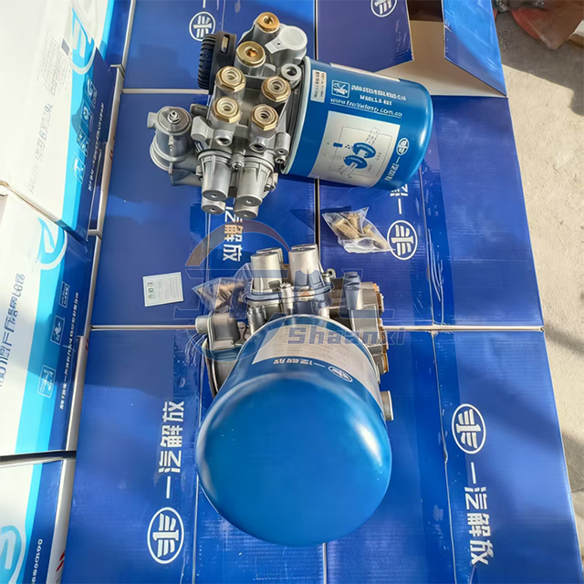 3515020-DY799WA 空气干燥器总成 解放JH6 (6)