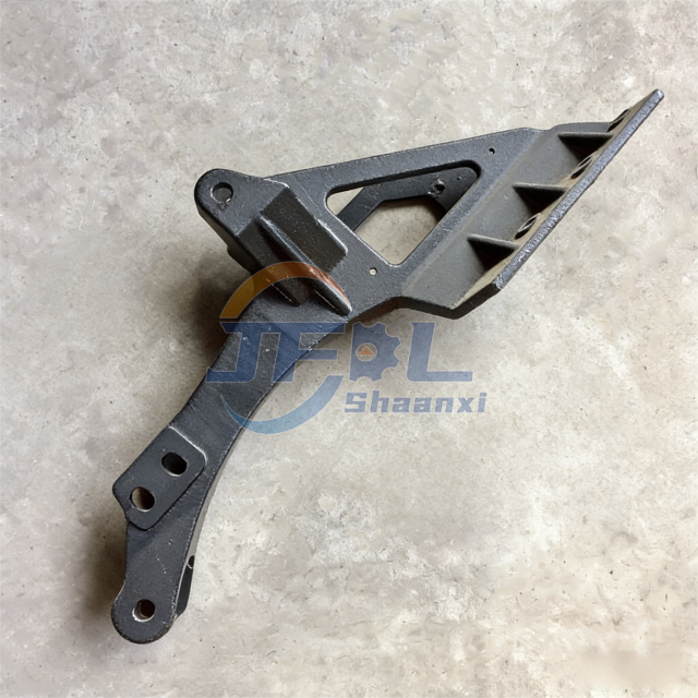 DZ13241440148 右后悬支架 (3)