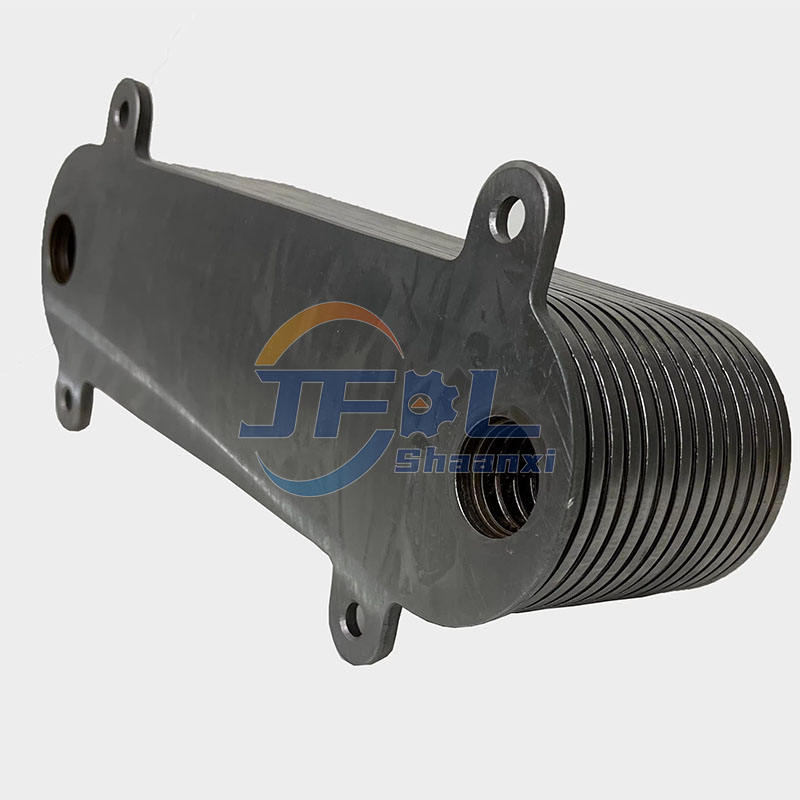 Weichai WP12 WP13 Engine Spare Parts Oil Cooler 612700010021 For Weichai WP12 WP13 HOWO SHACMAN X3000 Truck Parts