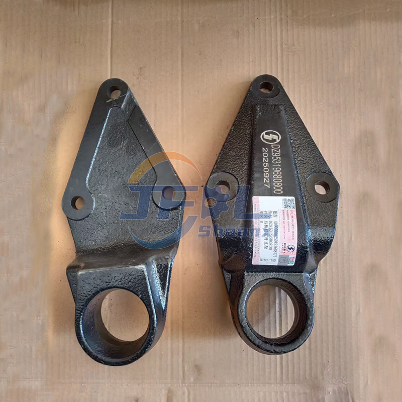 DZ95319680800 后桥稳定杆支架 (6)