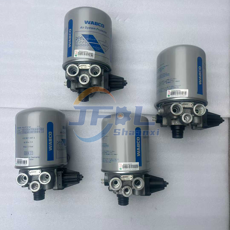 Truck Parts WG9000360574 Air Dryer Assembly 1.25MPa with Control Port for Sinotruk HOWO A7 Heavy Trucks