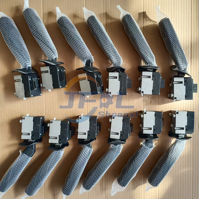 Shacman Delong X3000/X5000/M3000S Left Combination Switch DZ97189584597 Windshield Wiper Control Device/Wiper Control Panel