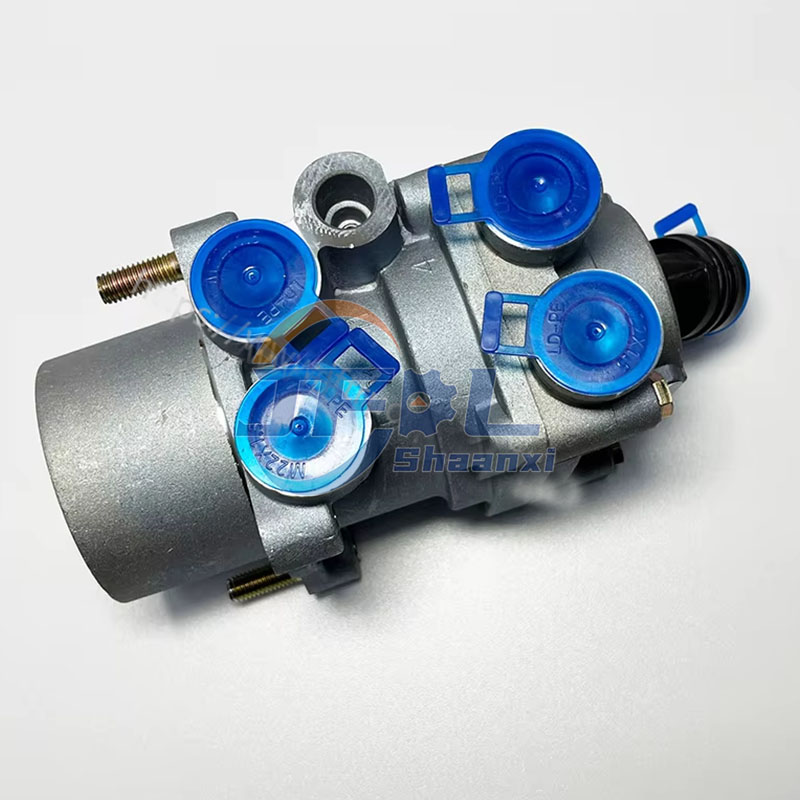 Heavy Truck Spare Parts Air Brake Valve DZ9100360080 Master Brake Valve for Shacman F3000