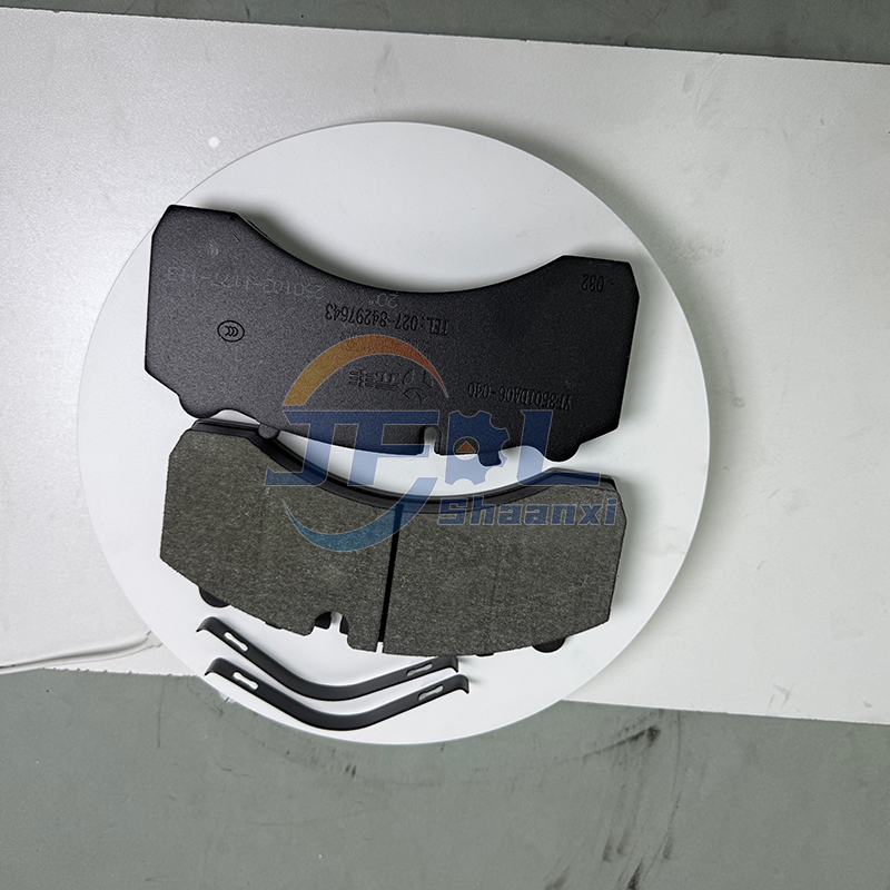 欧曼前轮碟刹片YF3502DR01-040（5）