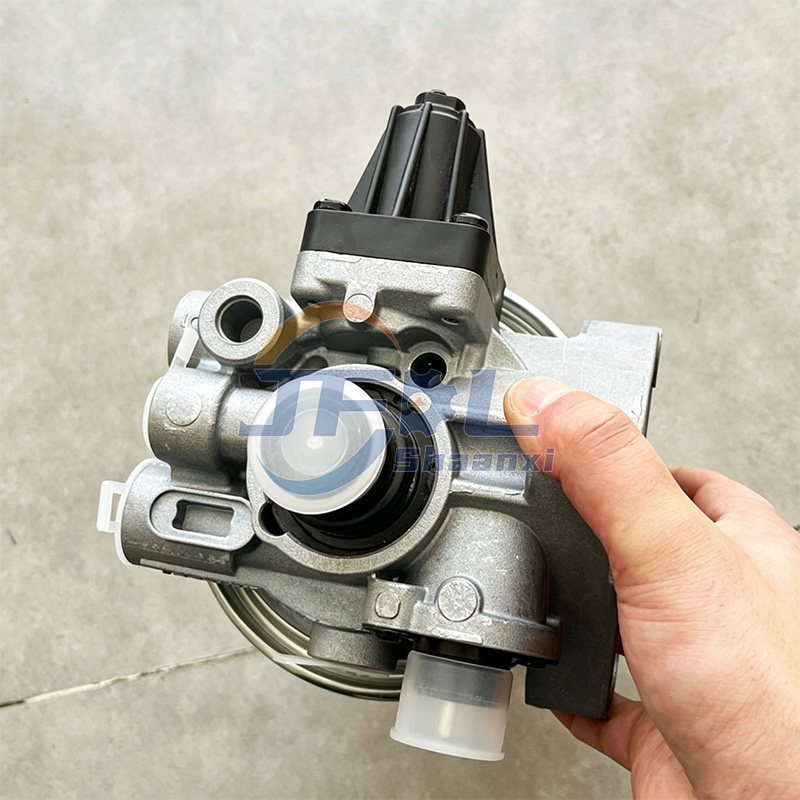 Air Dryer Assembly WG90003605212 for HOWO 7 371 A7 T7H T5G Trucks