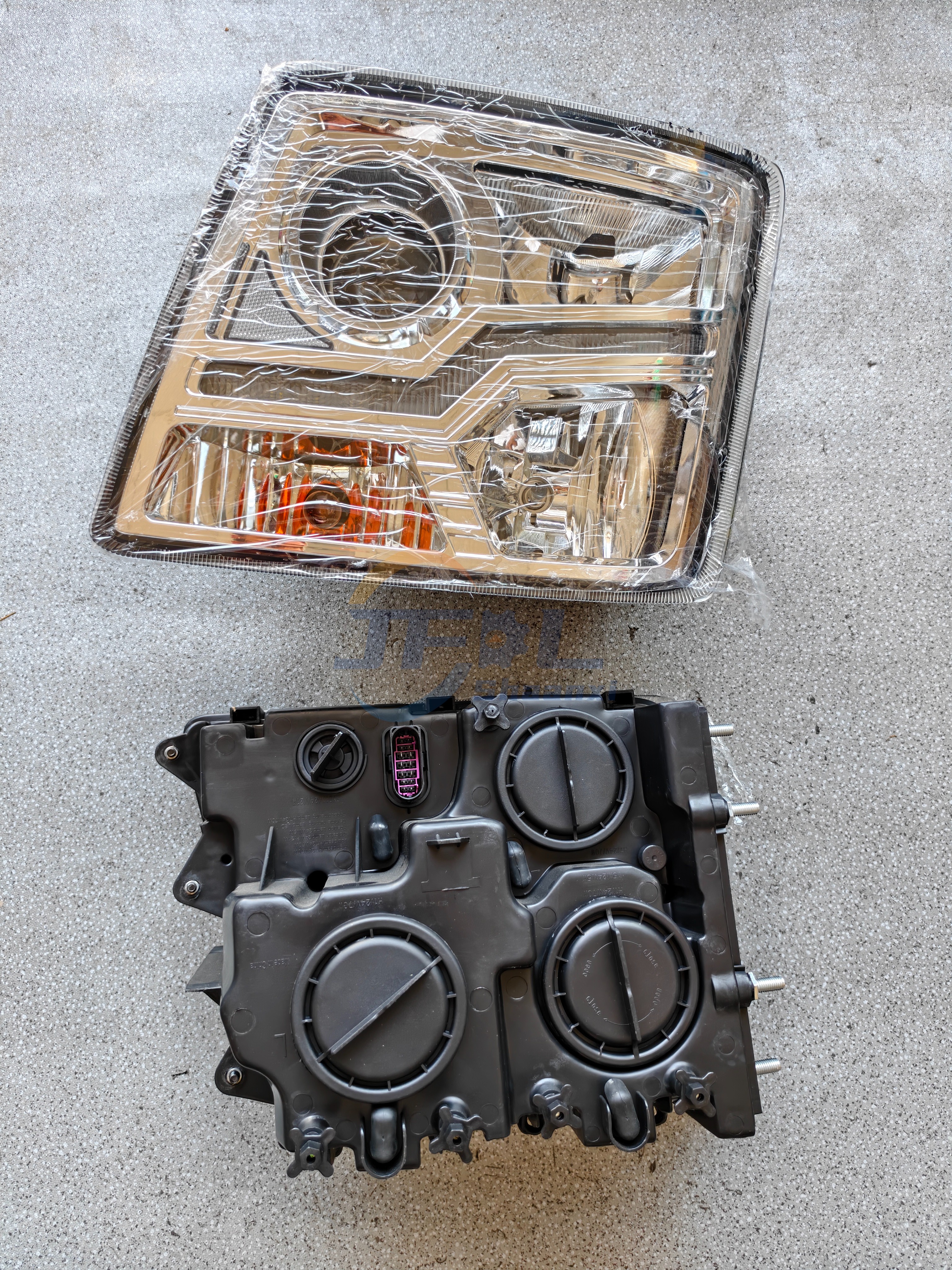 Foton Truck body System Parts Headlights High Quality H4364011004A0 for Foton Auman GTL and Foton Auman H4