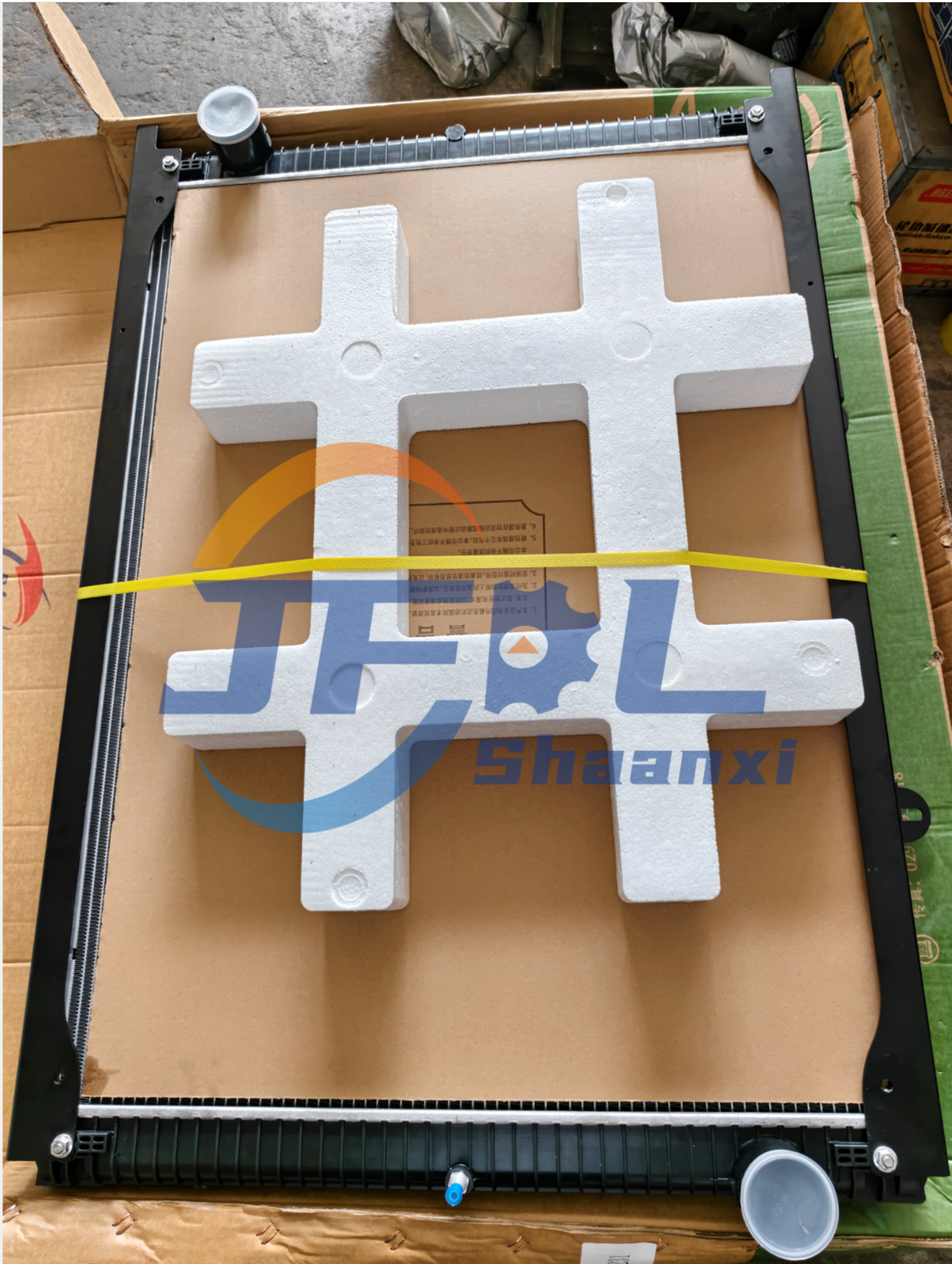 Truck Engine Systems Parts DZ95259532231 Radiator High Quality for Shacman X3000 and F3000 Parts
