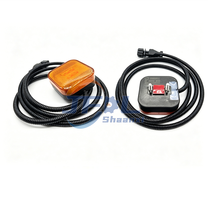 LED Side Marker Lamp With 1250mm Cable 81.25260.6101 Truck Clearance Light for Shacman Truck Spare Parts