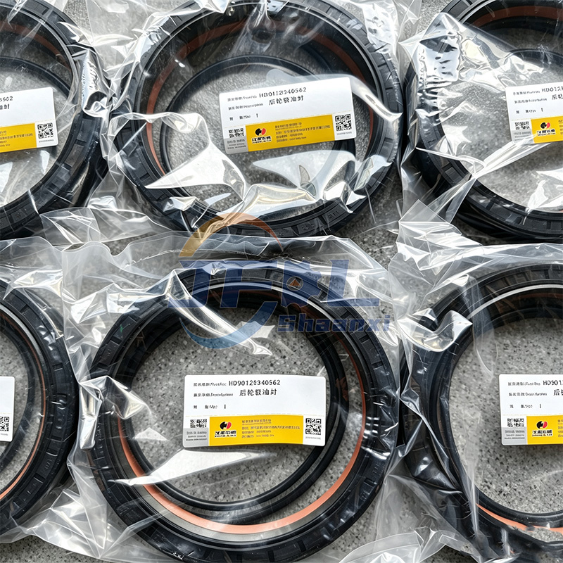 Heavy-Duty Truck Rear Wheel Hub Oil Seal Assembly HD90129340562 for Shacman X3000 F3000 M3000 X5000 X6000 Trucks