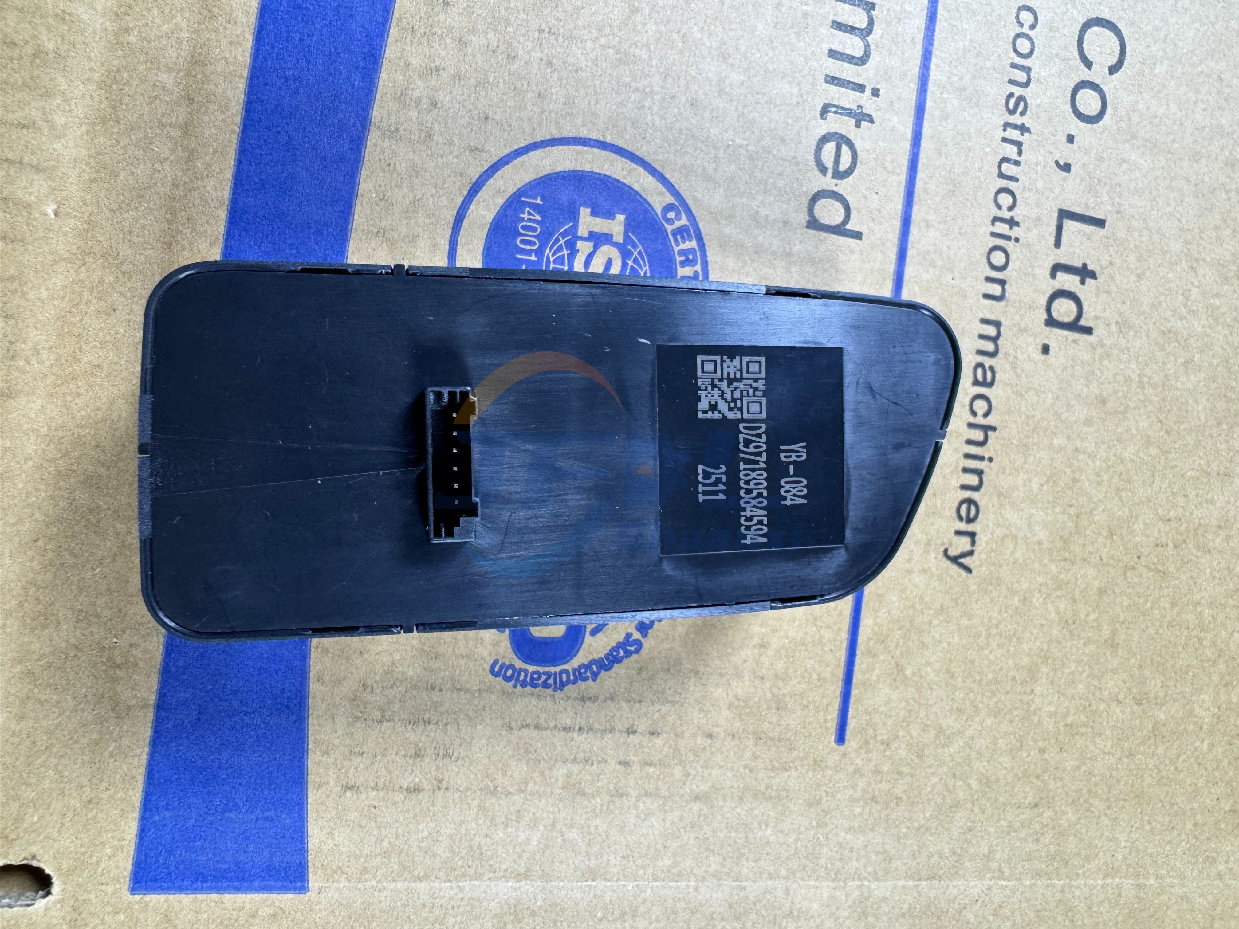 Truck Spare Parts Electronic Control Unit System Electric window lift switch DZ97189584594 For Shacman Delong X5000, M3000S and X3000