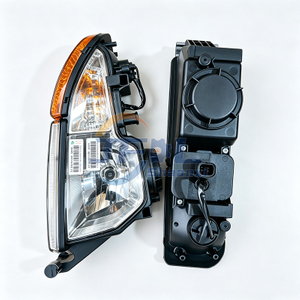 Sinotruk SITRAK Front Left Fog Light Assembly 811W25320-6001 for SITRAK C7H C5H C9H G7 G7S Trucks 