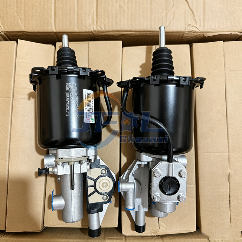 Sinotruk HOWO Clutch Booster Cylinder WG9725230042 for HOWO 7 A7 T7H T5G Trucks 