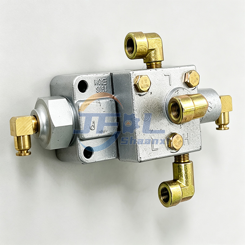 Follow-up Valve 1702310A10S Slave Valve for Dongfeng DT14 DT12 Truck Spare Parts SHACMAN F3000 X3000 Trucks
