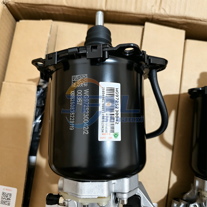 Sinotruk HOWO Clutch Booster Cylinder WG9725230042 for HOWO 7 A7 T7H T5G Trucks 